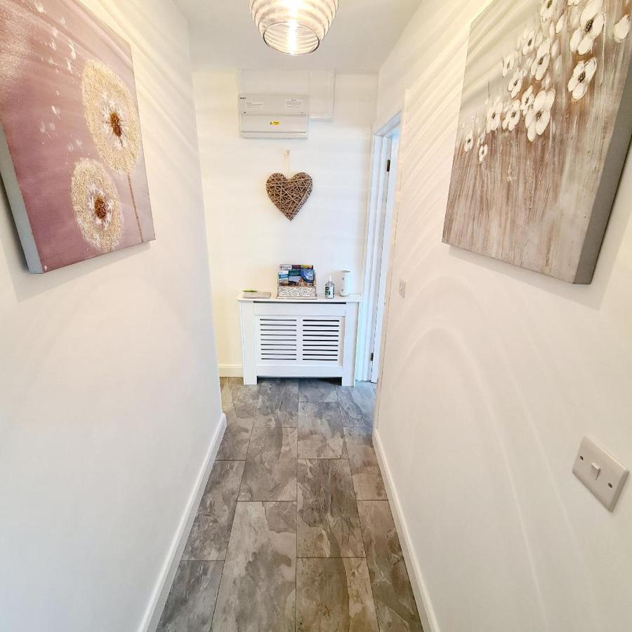 Beautiful 2 Bedroom Annexe In Popular Town Location Narberth Kültér fotó