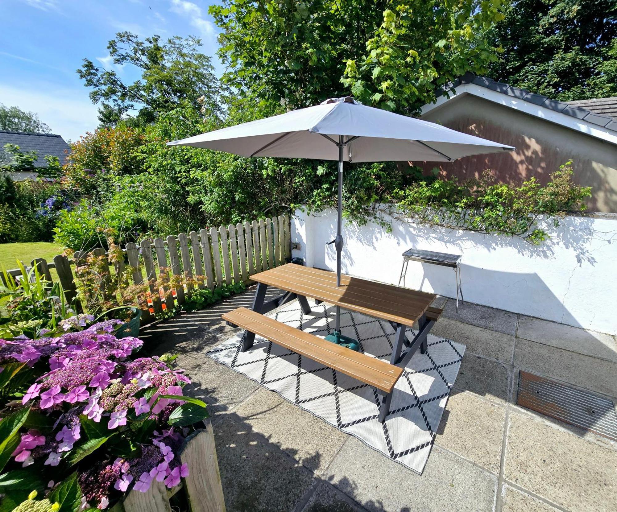 Beautiful 2 Bedroom Annexe In Popular Town Location Narberth Kültér fotó